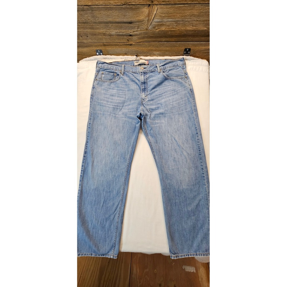 Levis 569 Loose Straight Leg Jeans Mens 40x32 Light Wash Blue Denim 100% Cotton
